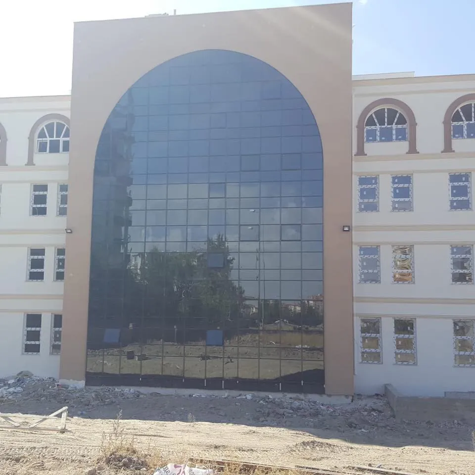 Kemerli Giydirme Cepheli Eğitim Binası