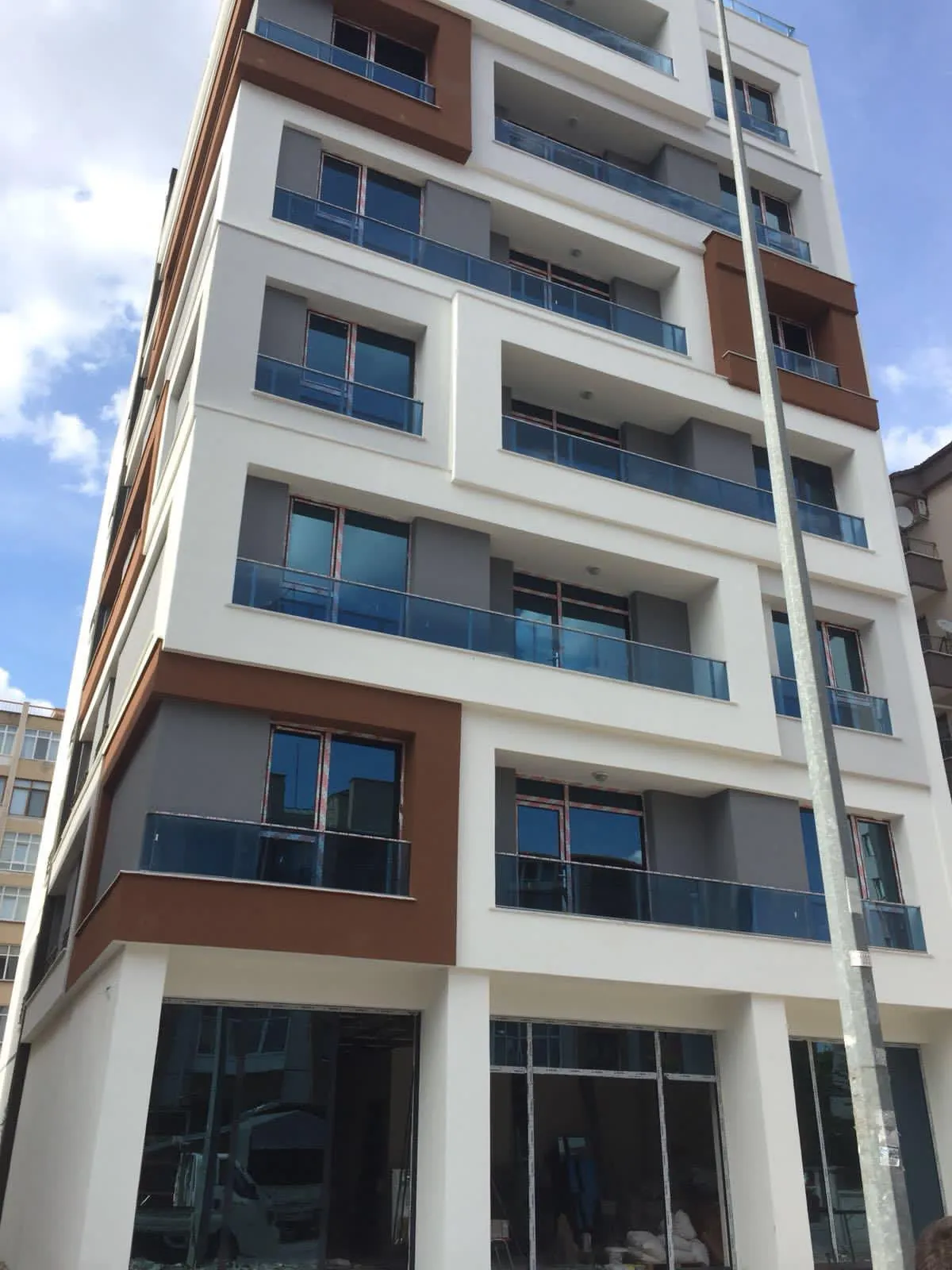Apartman Turuncu Kompozit Balkon Bantları